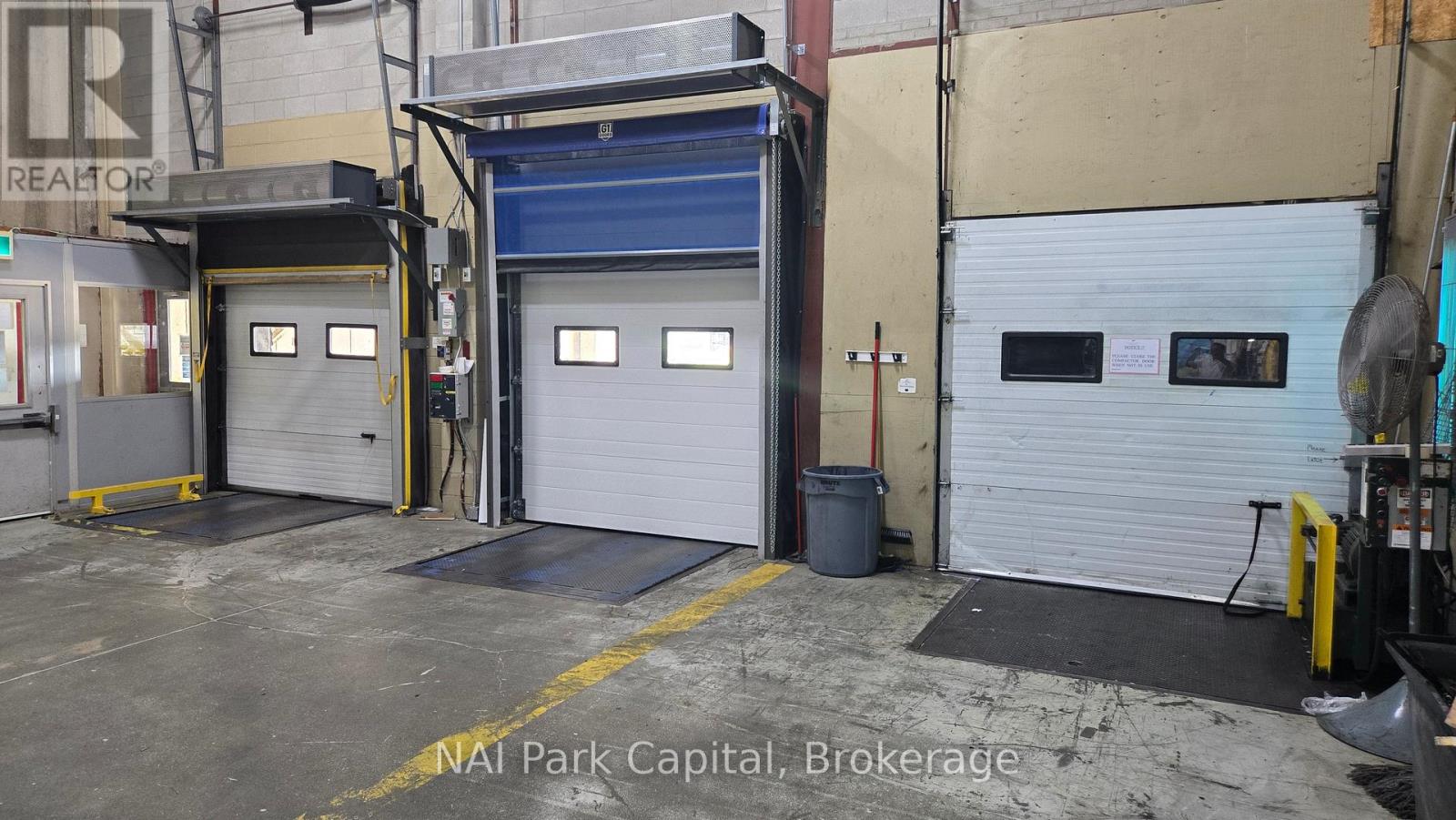 364 Massey Road, Guelph, Ontario  N1K 1C4 - Photo 4 - X12355812