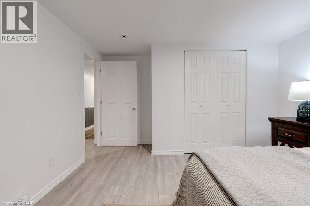 636 West Oval Drive, Burlington, Ontario  L7T 1B9 - Photo 39 - 40762233