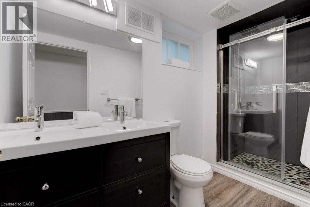 636 West Oval Drive, Burlington, Ontario  L7T 1B9 - Photo 40 - 40762233