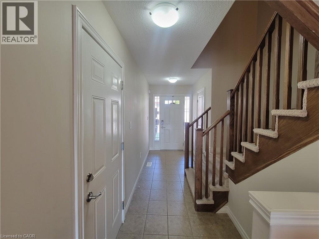 80 Edenrock Drive, Stoney Creek, Ontario  L8E 0G7 - Photo 4 - 40761099