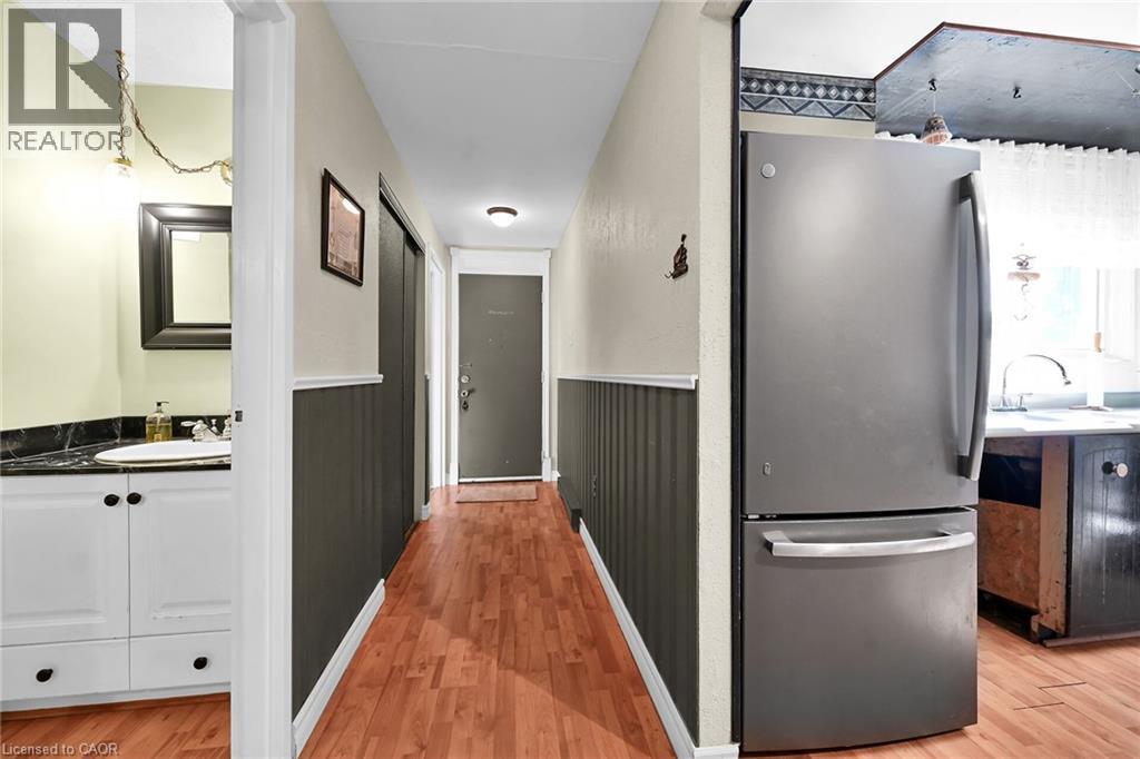 25 Britten Close Unit# A11, Hamilton, Ontario  L9C 4J8 - Photo 13 - 40762098