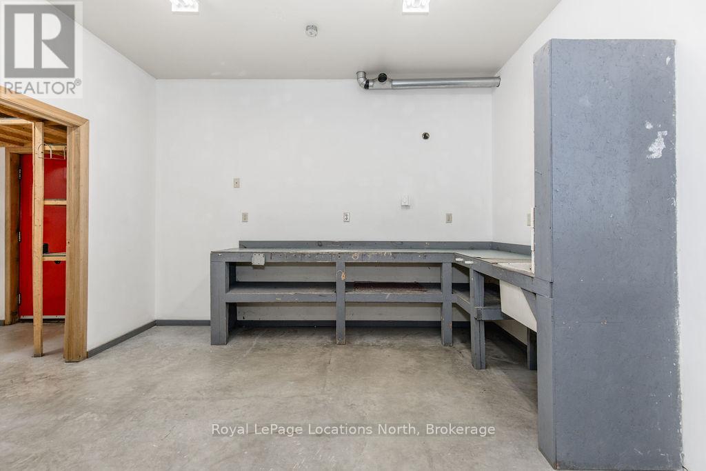 1325 2nd Avenue E, Owen Sound, Ontario  N4K 2J5 - Photo 21 - X12356749