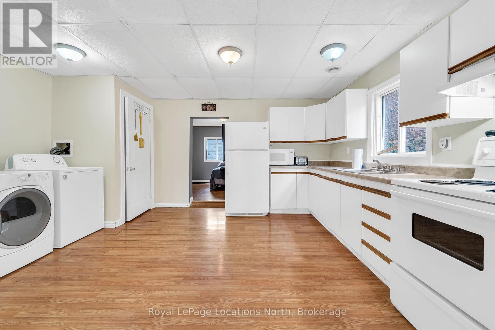 1325 2nd Avenue E, Owen Sound, Ontario  N4K 2J5 - Photo 39 - X12356749