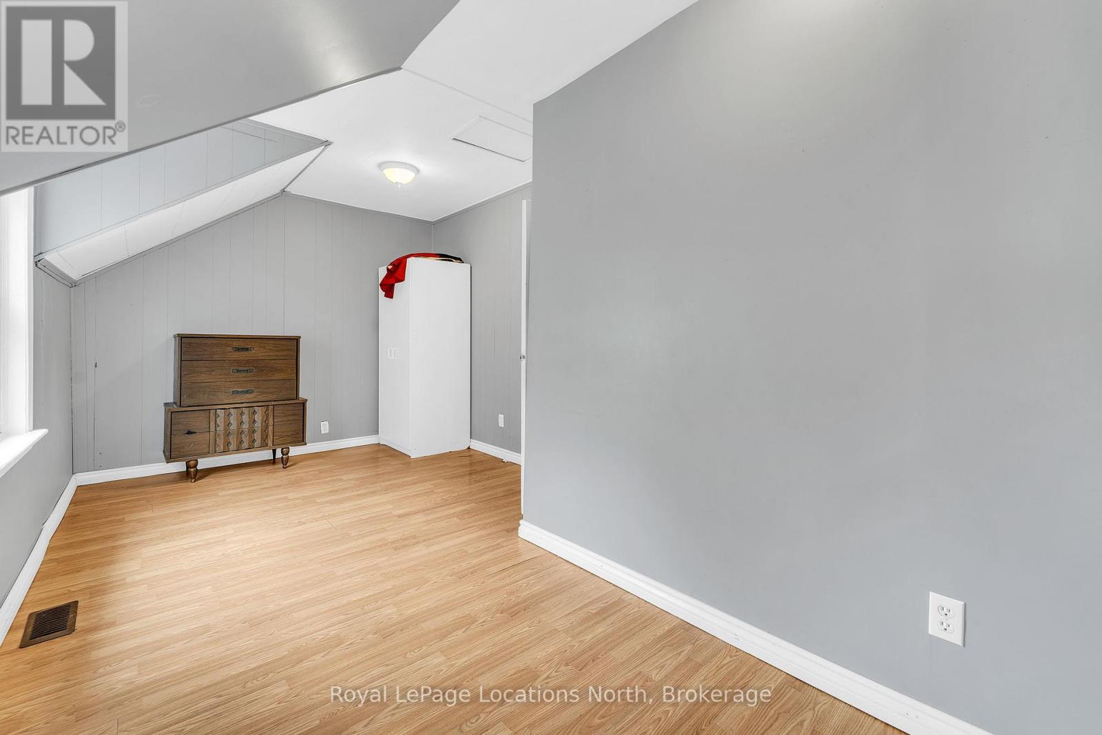 1325 2nd Avenue E, Owen Sound, Ontario  N4K 2J5 - Photo 46 - X12356749