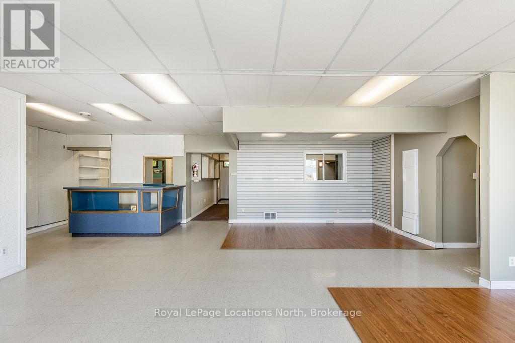 1325 2nd Avenue E, Owen Sound, Ontario  N4K 2J5 - Photo 8 - X12356749