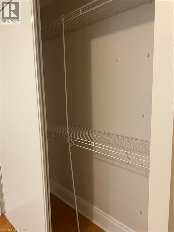 3880 Duke Of York Boulevard Unit# 202, Mississauga, Ontario  L5B 4M7 - Photo 14 - 40762389