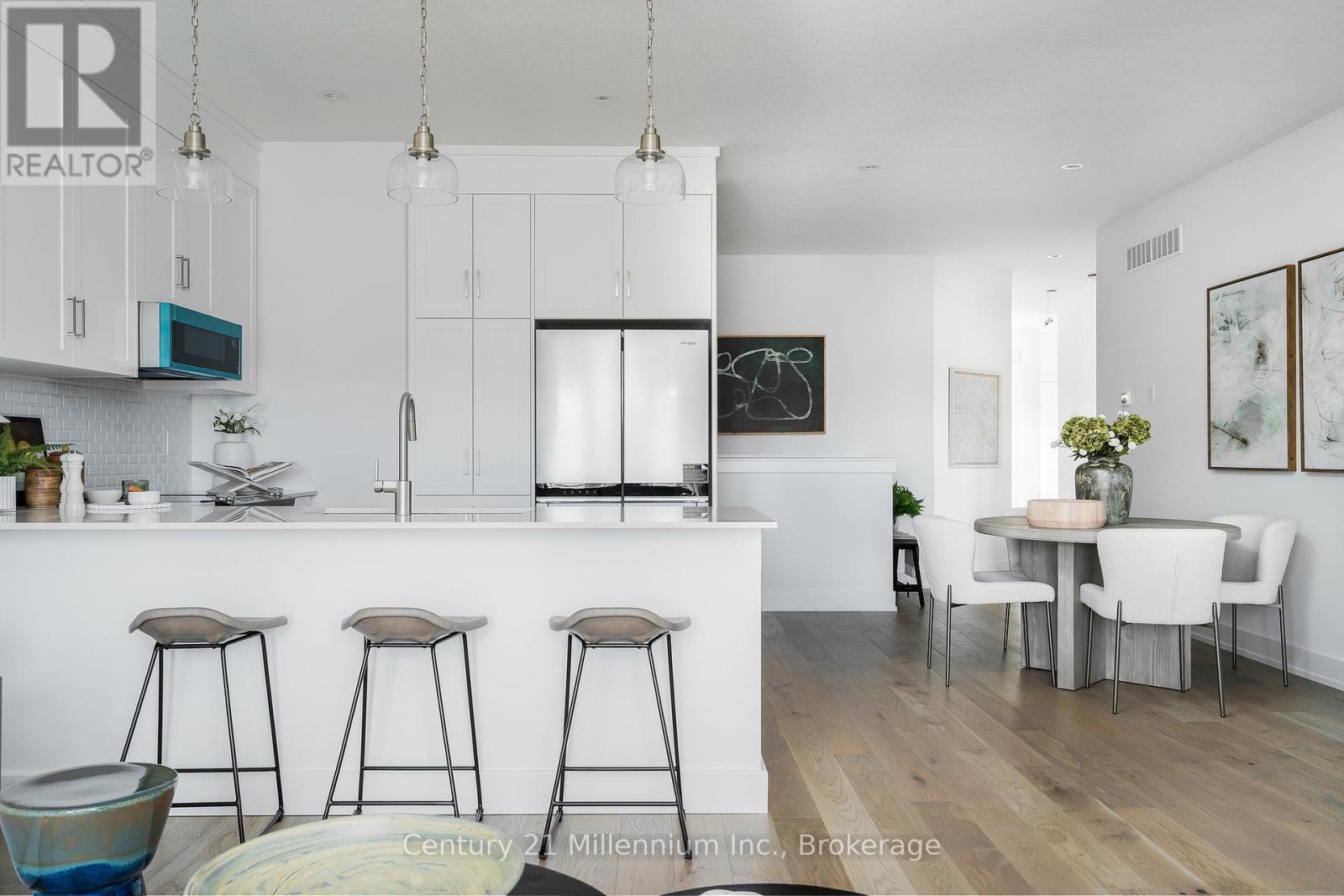 312 Telford Trail, Georgian Bluffs, Ontario  N0H 1S0 - Photo 10 - X12356845