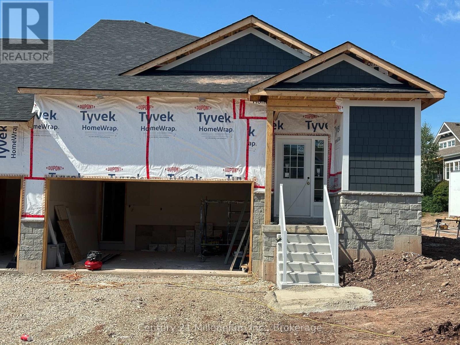 312 Telford Trail, Georgian Bluffs, Ontario  N0H 1S0 - Photo 2 - X12356845