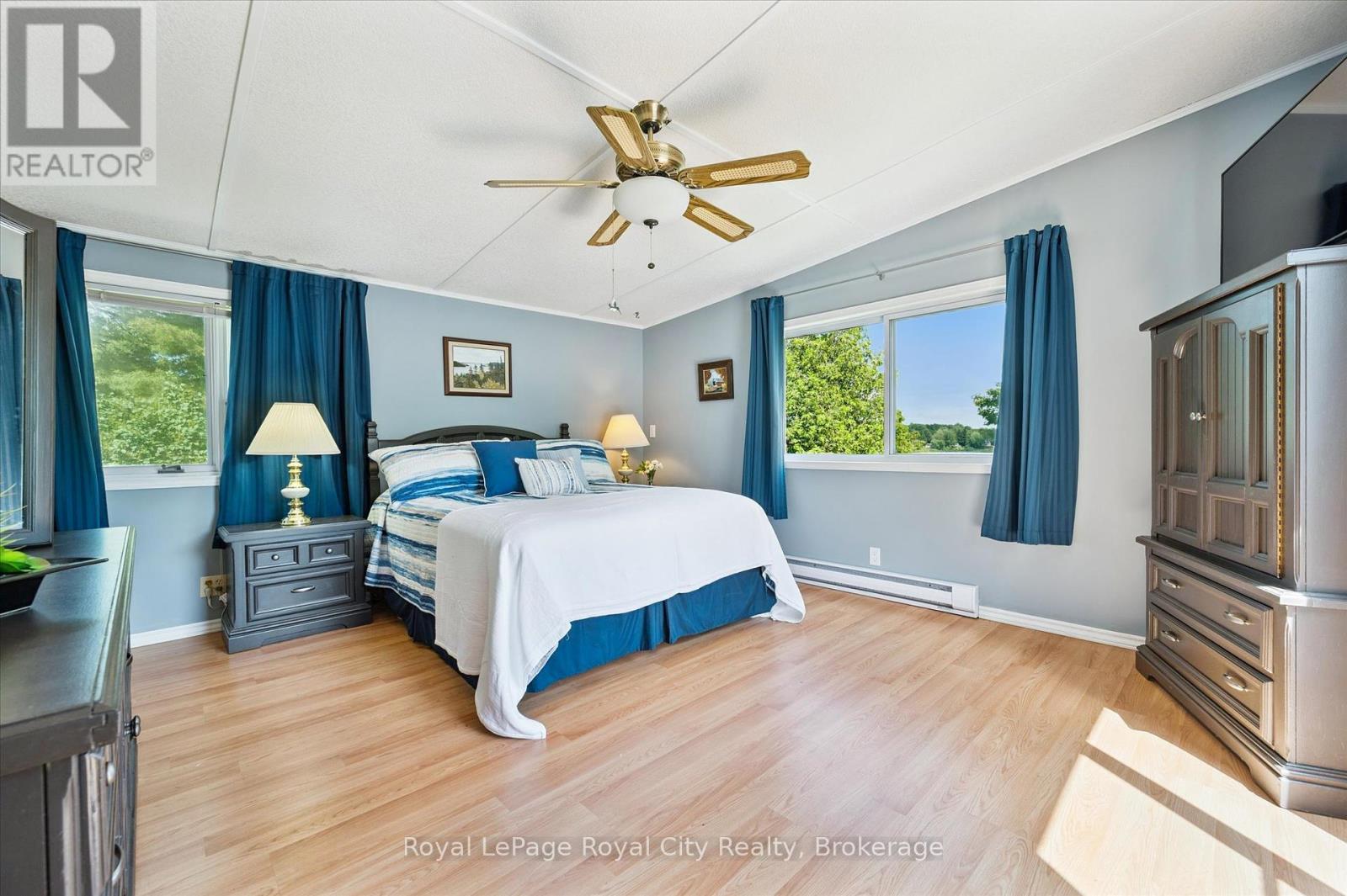 346 Third Street, Centre Wellington, Ontario  N0B 1J0 - Photo 13 - X12357018