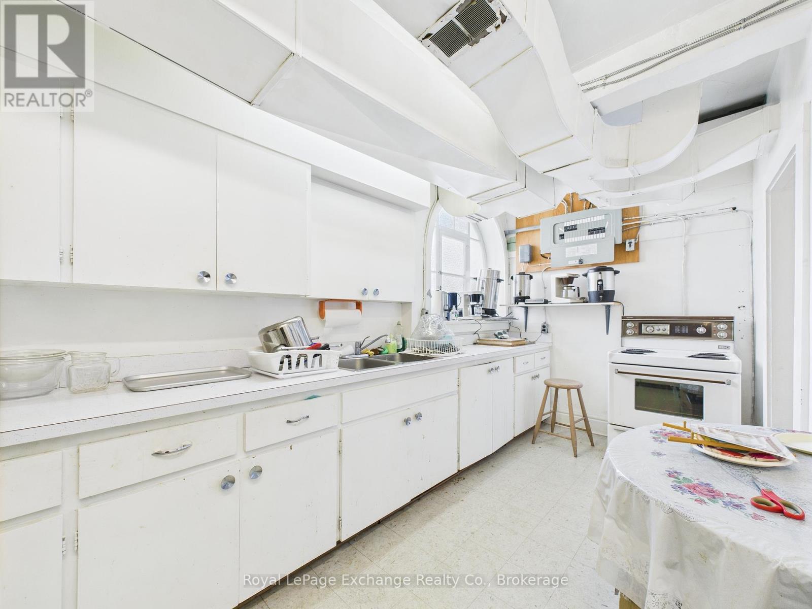 241 Centre Street, North Huron, Ontario  N0G 2W0 - Photo 12 - X12357086