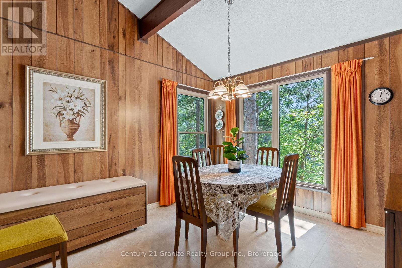 1031 Statesman Drive, Minden Hills, Ontario  K0M 2K0 - Photo 13 - X12357532