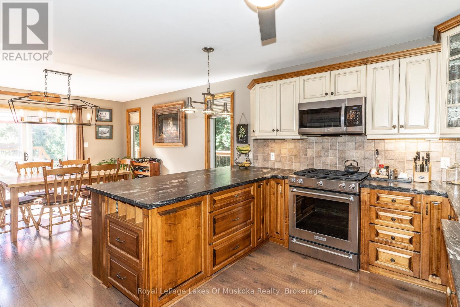 16 - 1023 Carlo Enterprise Road, Muskoka Lakes, Ontario  P0B 1M0 - Photo 12 - X12358571