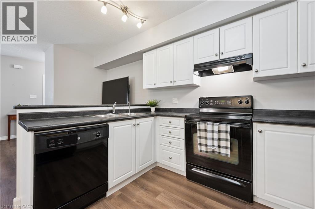 50 Howe Drive Unit# 9d, Kitchener, Ontario  N2E 0A3 - Photo 12 - 40760446