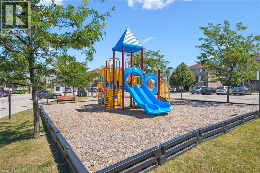 50 Howe Drive Unit# 9d, Kitchener, Ontario  N2E 0A3 - Photo 18 - 40760446