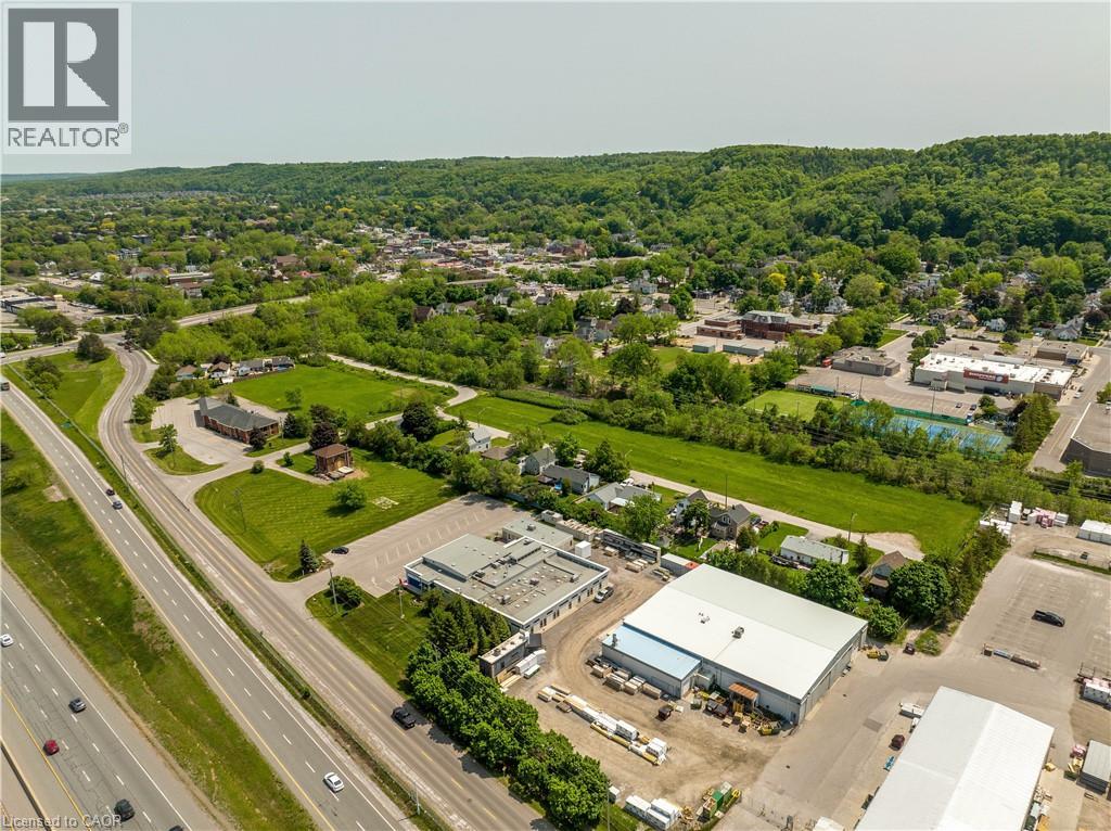 115 South Service Road, Grimsby, Ontario  L3M 4G3 - Photo 1 - 40762365