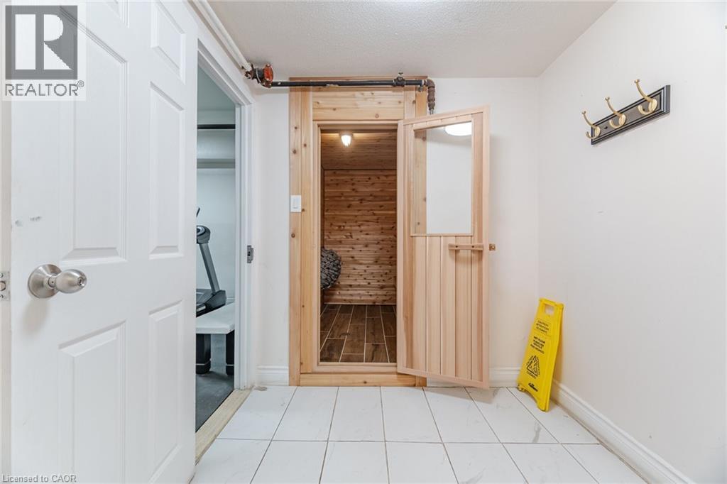 15 Albright Road Unit# 14, Hamilton, Ontario  L8K 5J2 - Photo 36 - 40762771