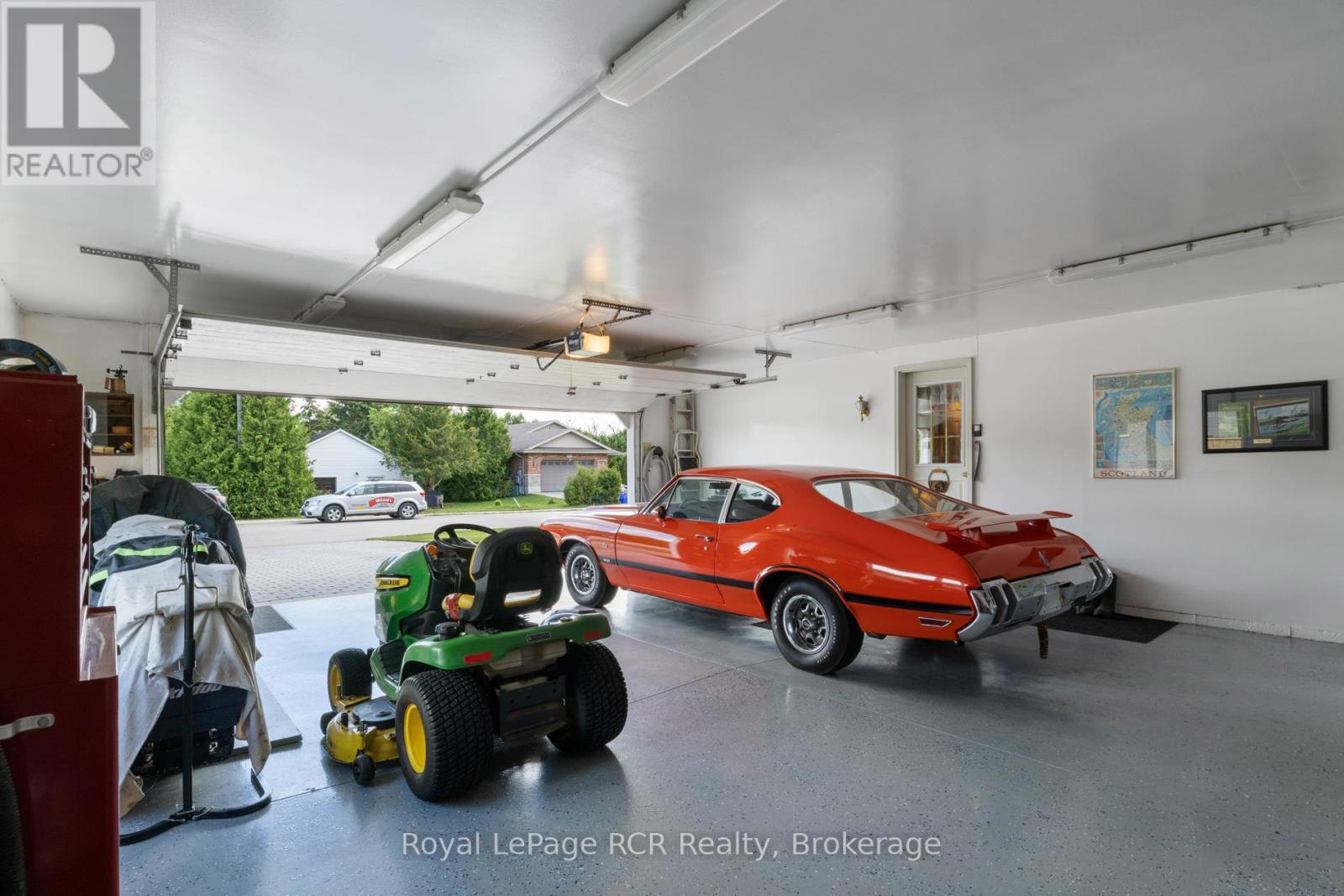 201 Church Street N, Wellington North, Ontario  N0G 2L0 - Photo 36 - X12360106