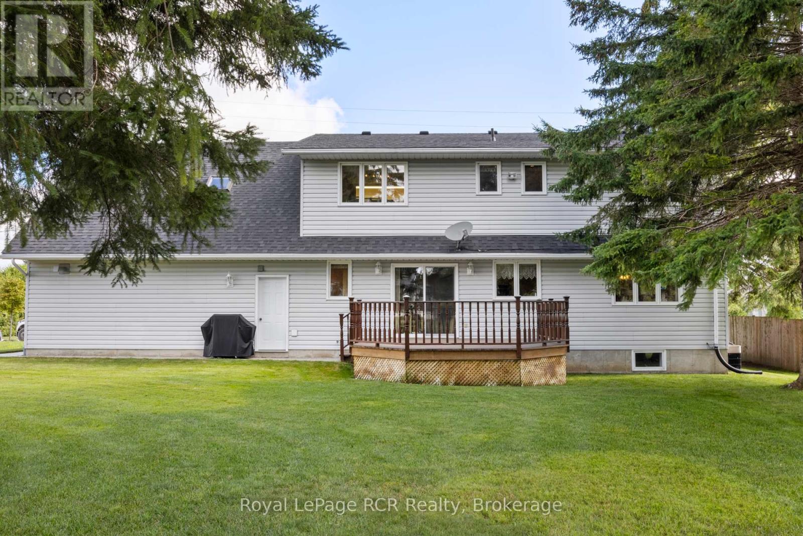 201 Church Street N, Wellington North, Ontario  N0G 2L0 - Photo 38 - X12360106