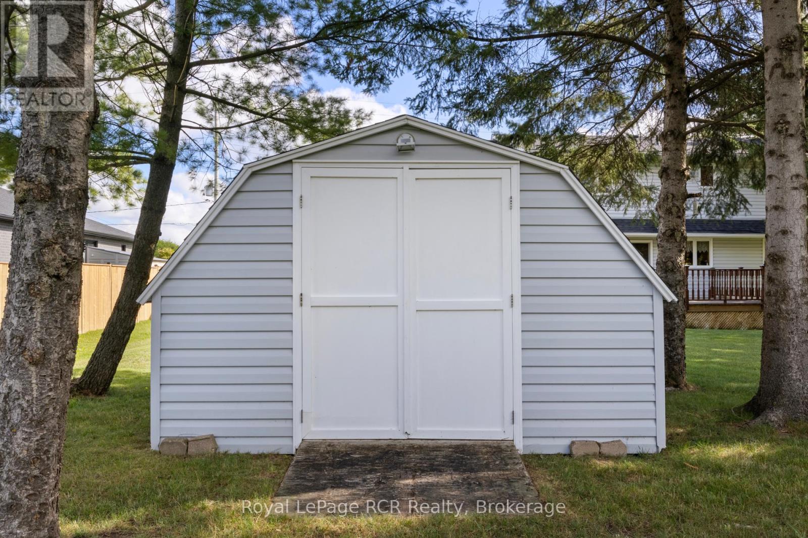 201 Church Street N, Wellington North, Ontario  N0G 2L0 - Photo 39 - X12360106