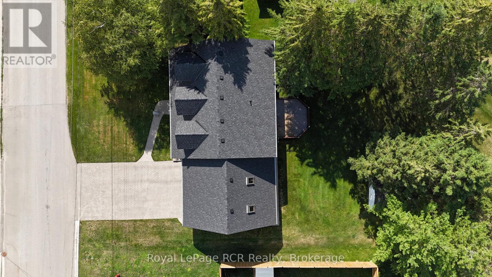 201 Church Street N, Wellington North, Ontario  N0G 2L0 - Photo 44 - X12360106