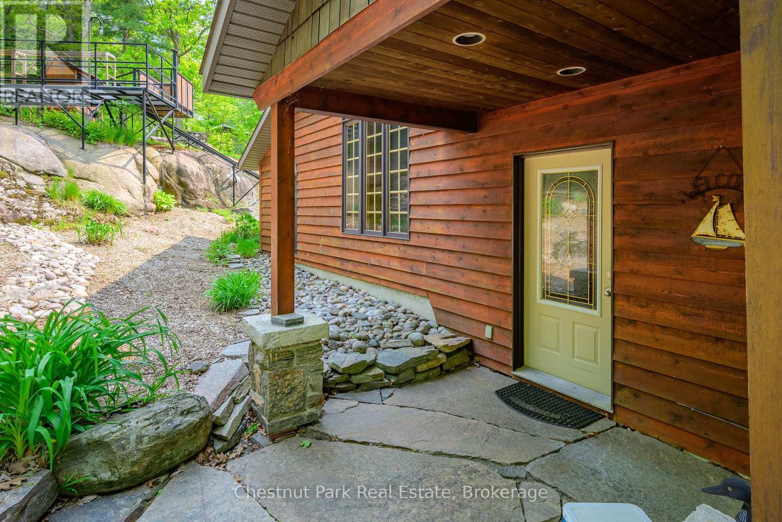 1143 Leonard Lake 1 Road, Muskoka Lakes, Ontario  P1L 2G7 - Photo 39 - X12360159