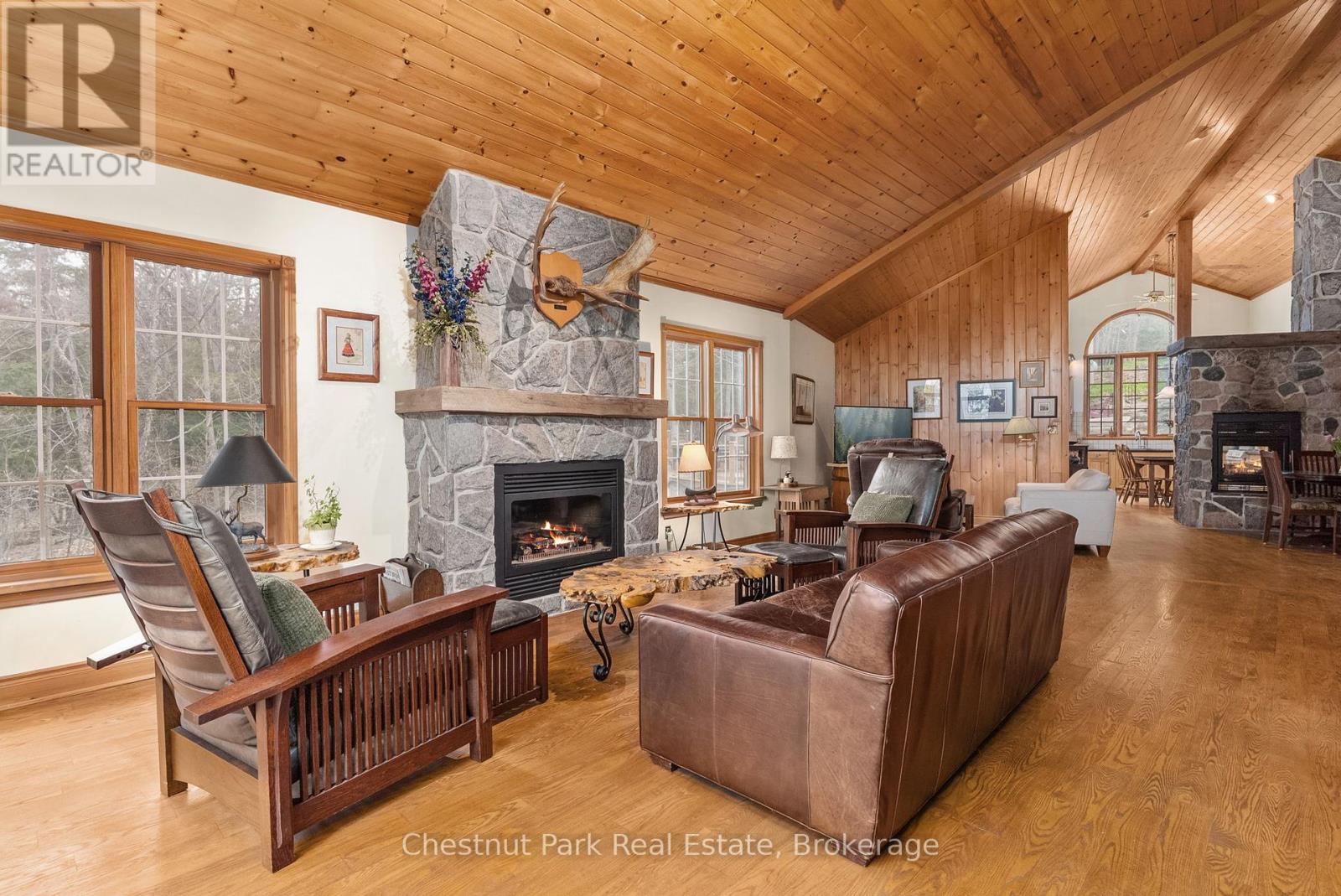 1143 Leonard Lake 1 Road, Muskoka Lakes, Ontario  P1L 2G7 - Photo 4 - X12360159