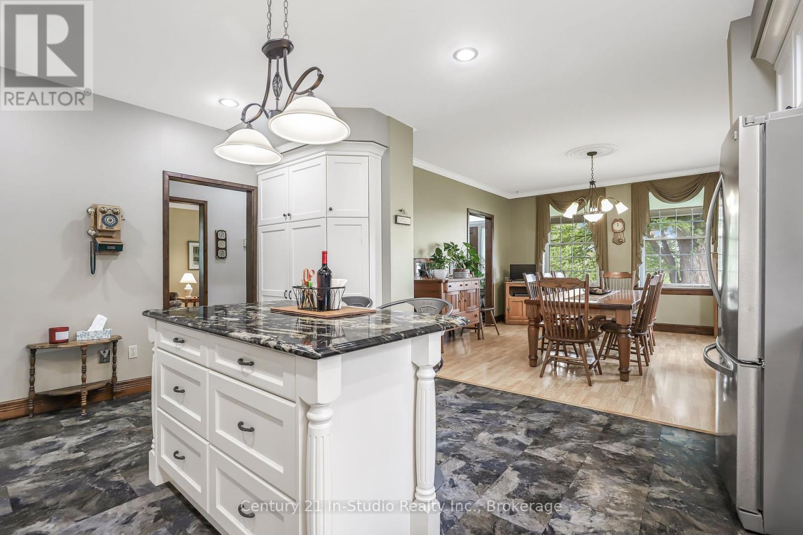 85695 St. Helens Line, Ashfield-Colborne-Wawanosh, Ontario  N0G 2H0 - Photo 18 - X12360600