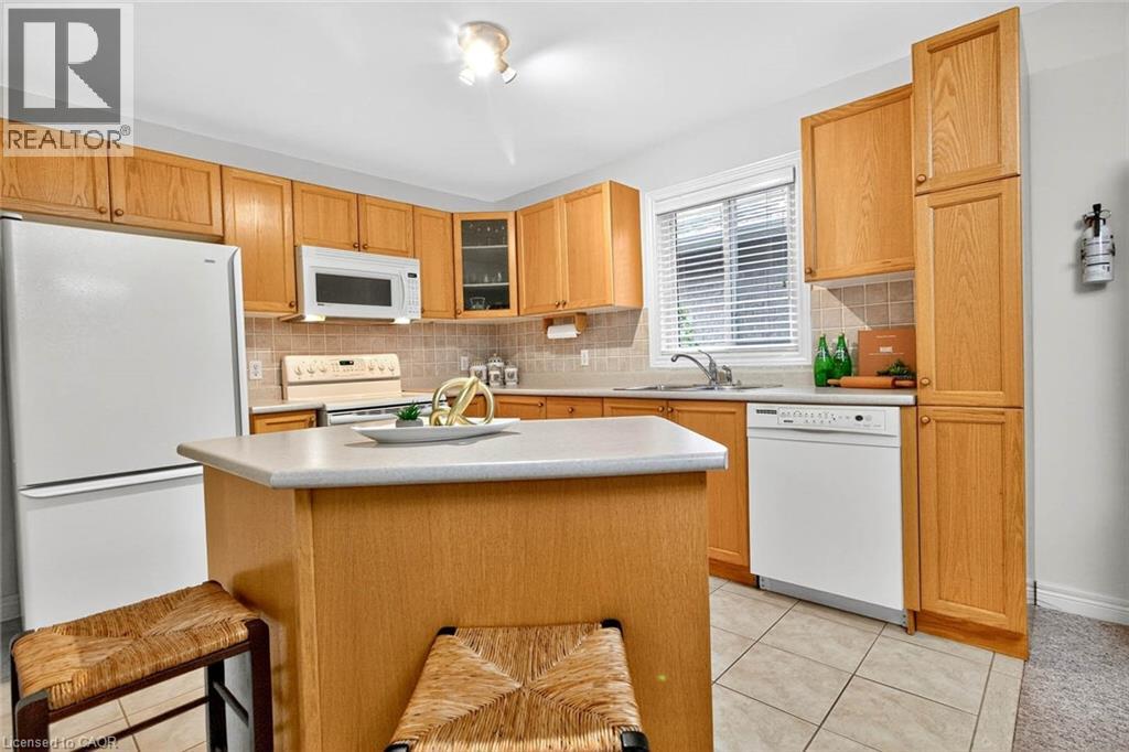 282 Centennial Forest Drive, Milton, Ontario  L9T 5X3 - Photo 6 - 40762930