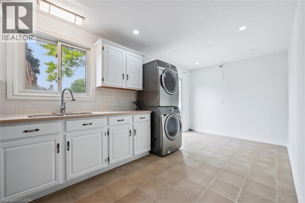 21 Forest Glen Court Unit# Upper, Kitchener, Ontario  N2N 1E1 - Photo 12 - 40762895