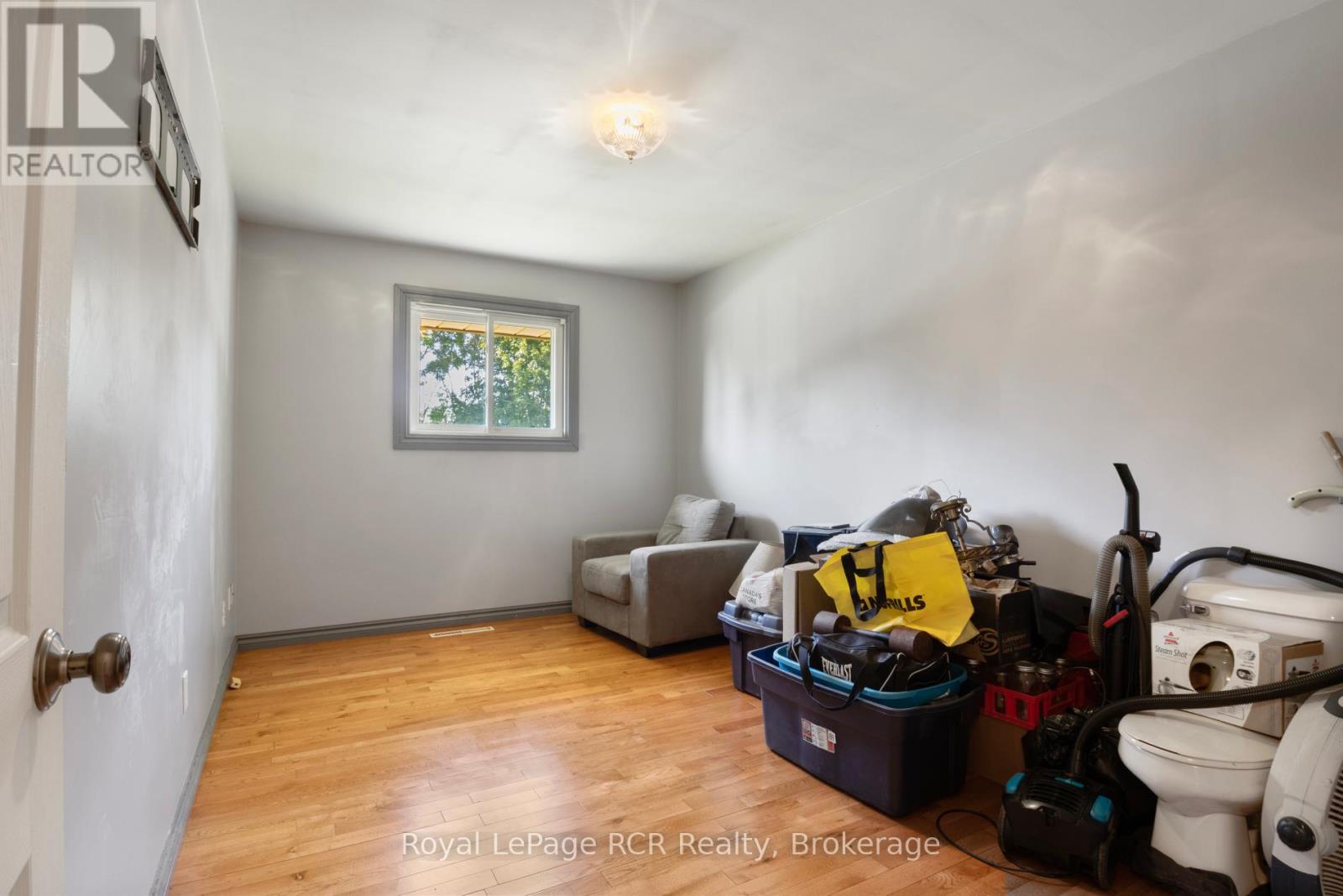141 North Water Street W, Wellington North, Ontario  N0G 2L3 - Photo 24 - X12361420