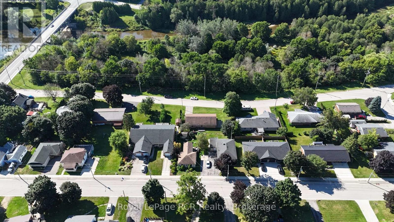 141 North Water Street W, Wellington North, Ontario  N0G 2L3 - Photo 36 - X12361420