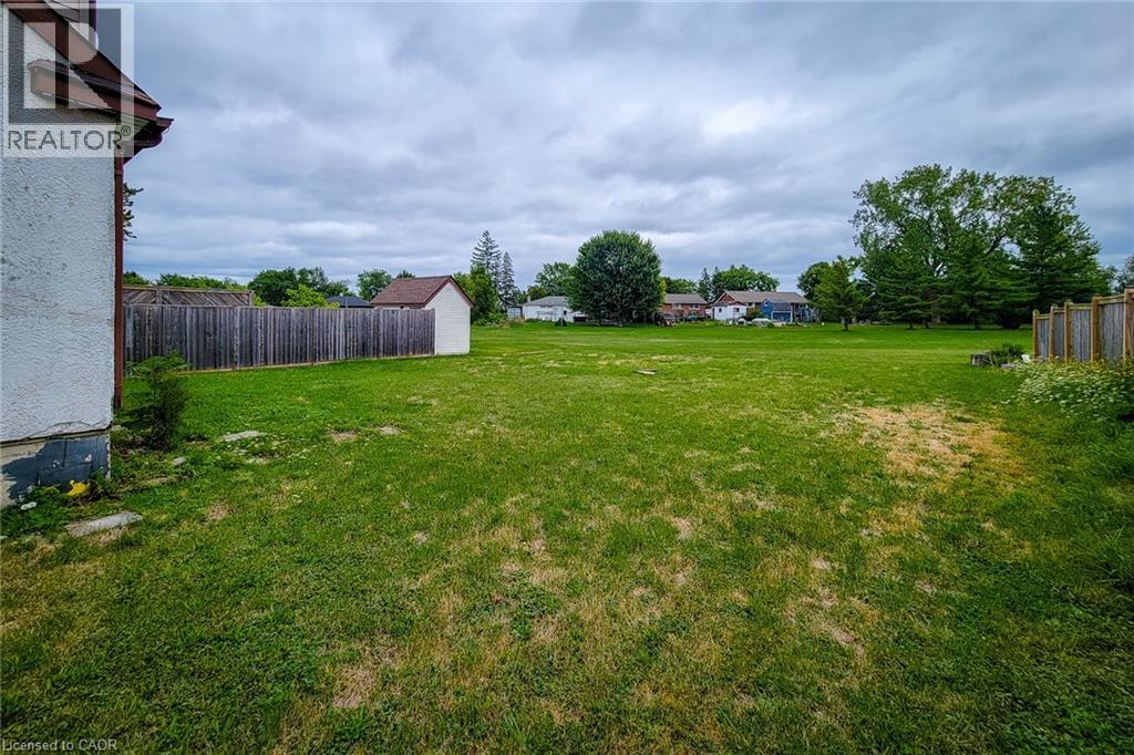 107 Saint George Street, Welland, Ontario  L3C 5N5 - Photo 4 - 40762991