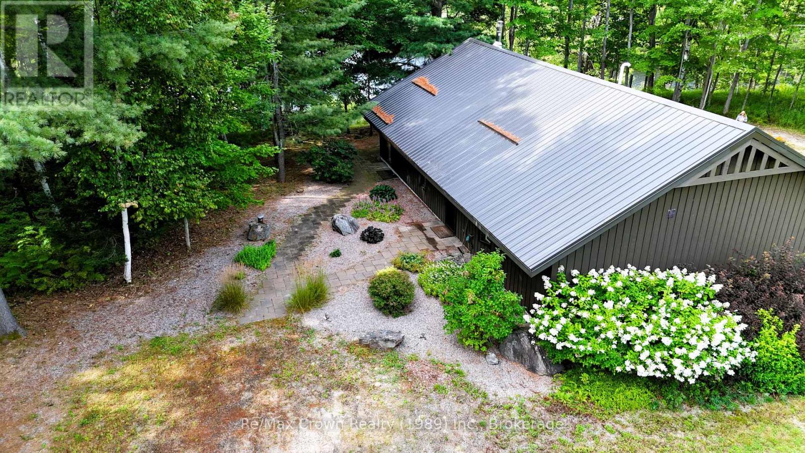 121 Lake Nipissing Road, Nipissing, Ontario  P0H 1W0 - Photo 13 - X12362052