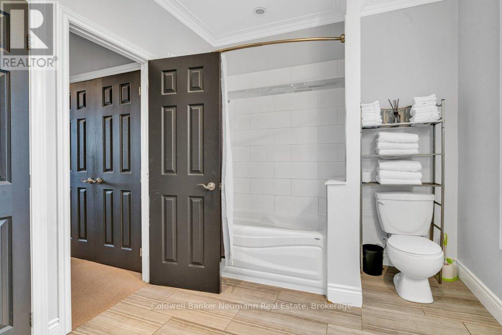 394 Woolwich Street, Guelph, Ontario  N1H 3W7 - Photo 21 - X12362464
