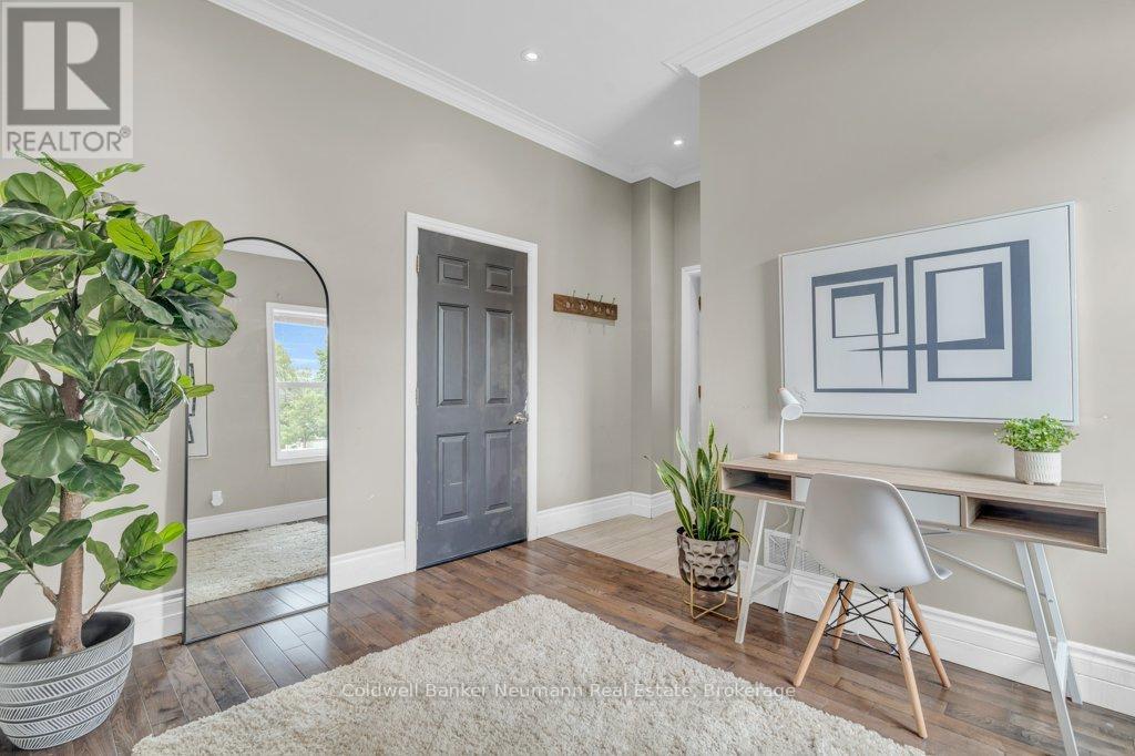 394 Woolwich Street, Guelph, Ontario  N1H 3W7 - Photo 32 - X12362464