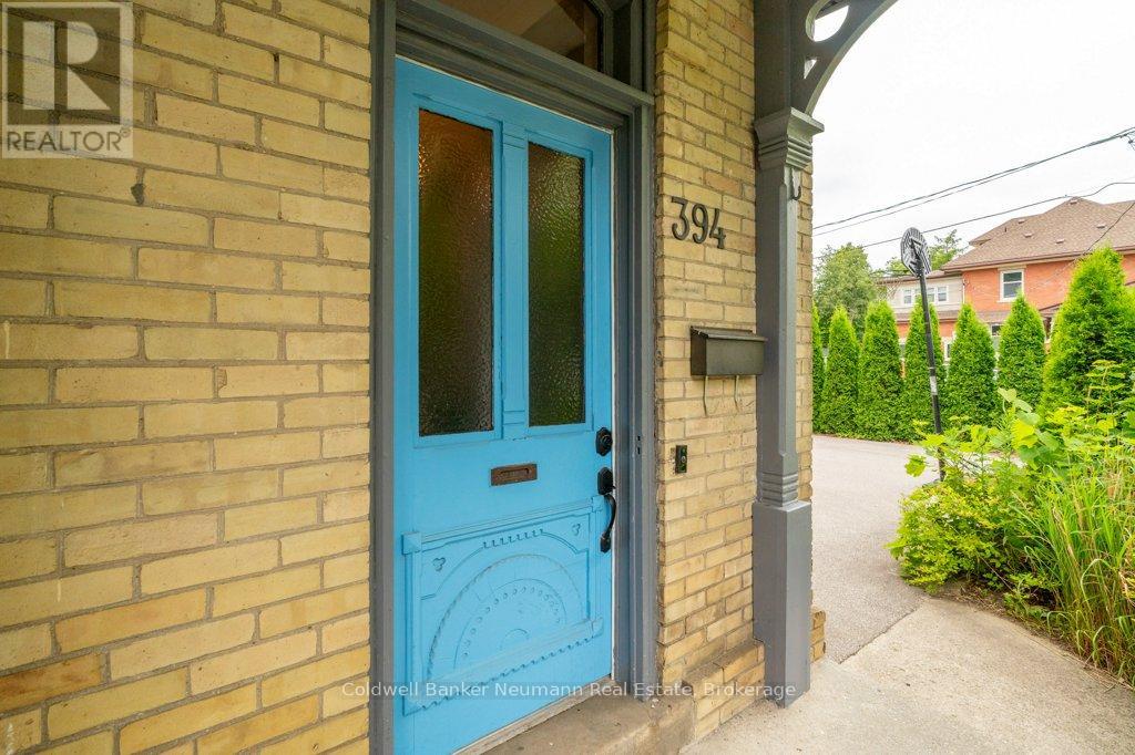 394 Woolwich Street, Guelph, Ontario  N1H 3W7 - Photo 4 - X12362464