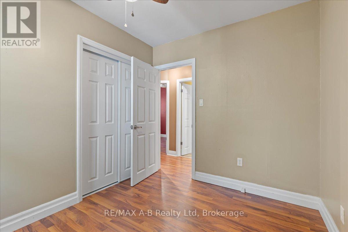 77 Earl Street, Stratford, Ontario  N5A 6G4 - Photo 22 - X12362470