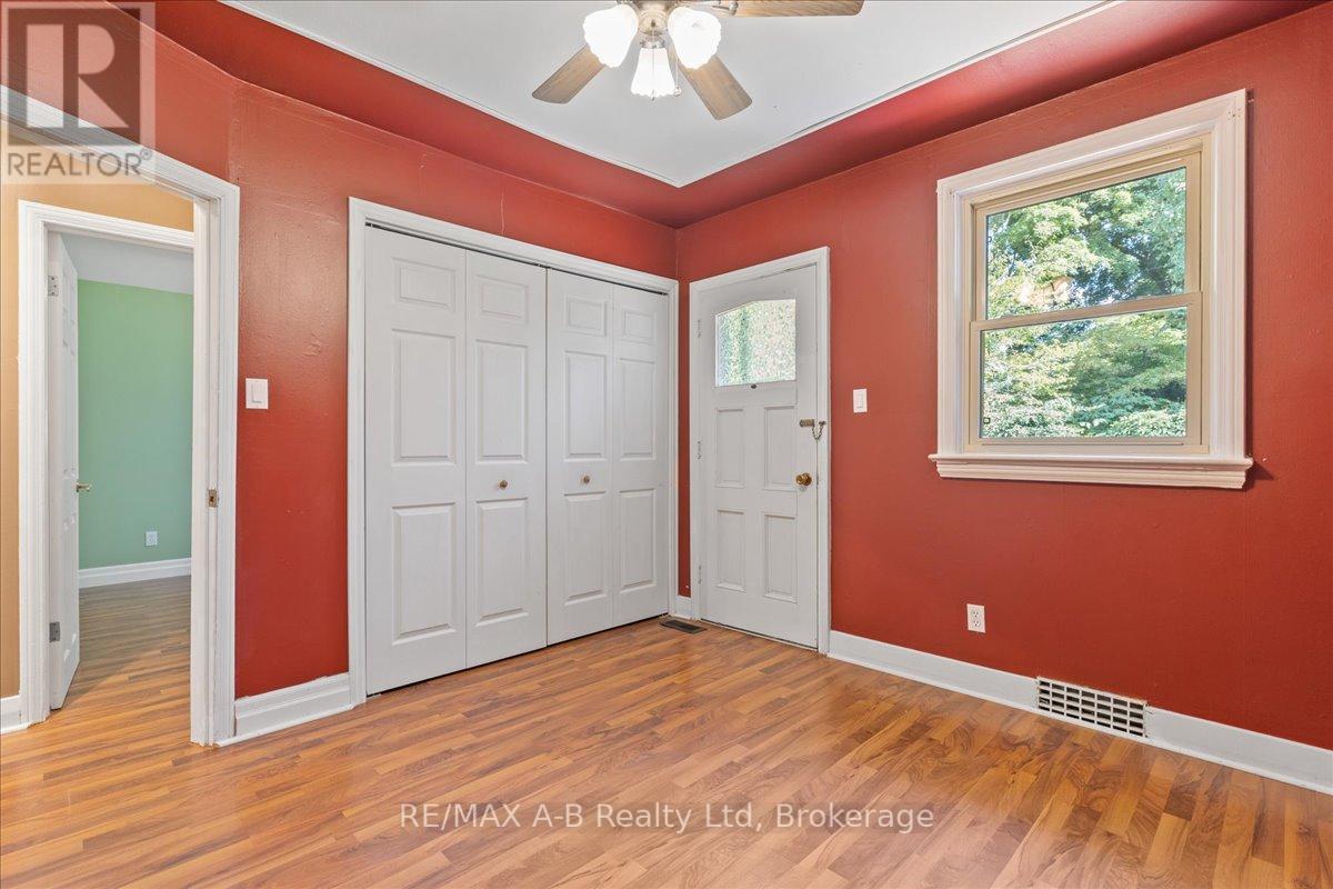 77 Earl Street, Stratford, Ontario  N5A 6G4 - Photo 26 - X12362470