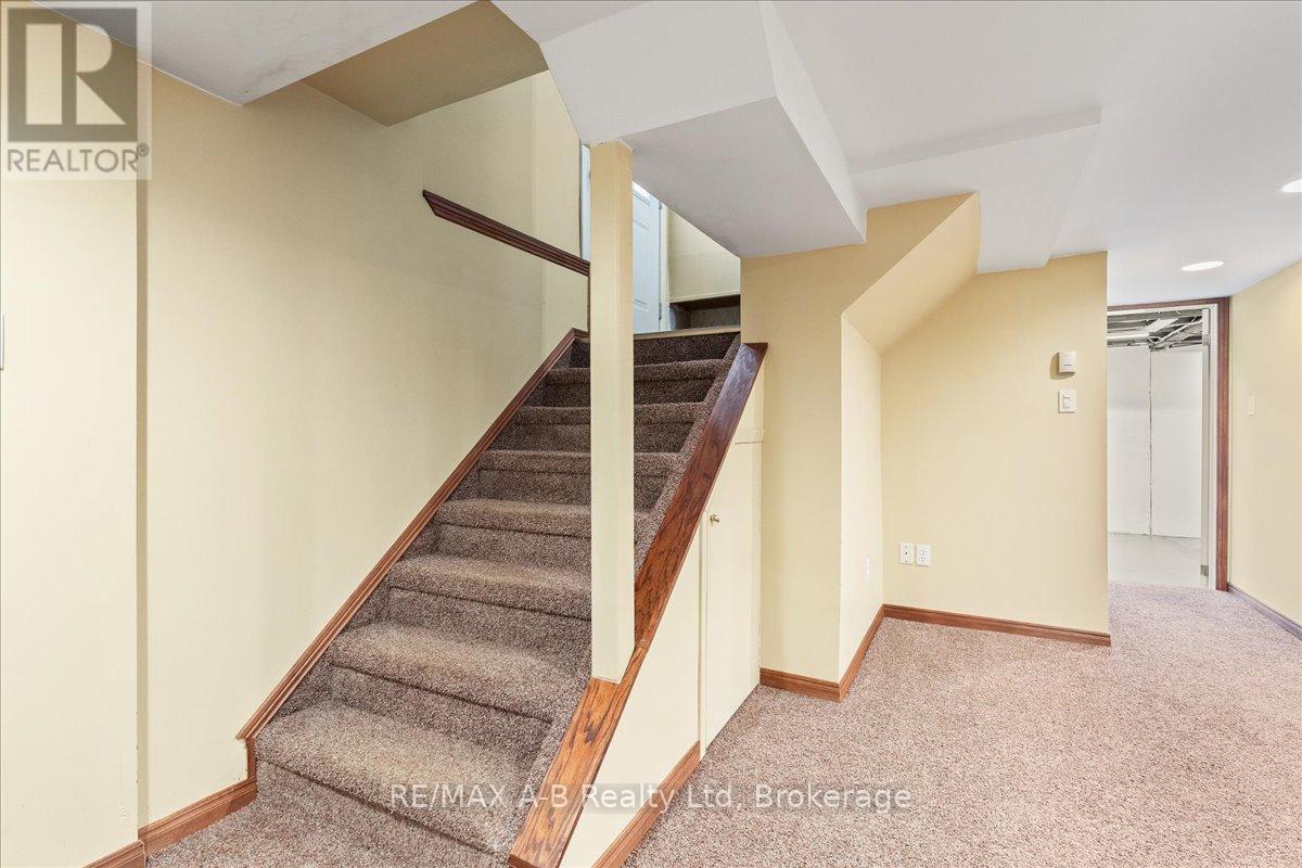 77 Earl Street, Stratford, Ontario  N5A 6G4 - Photo 28 - X12362470