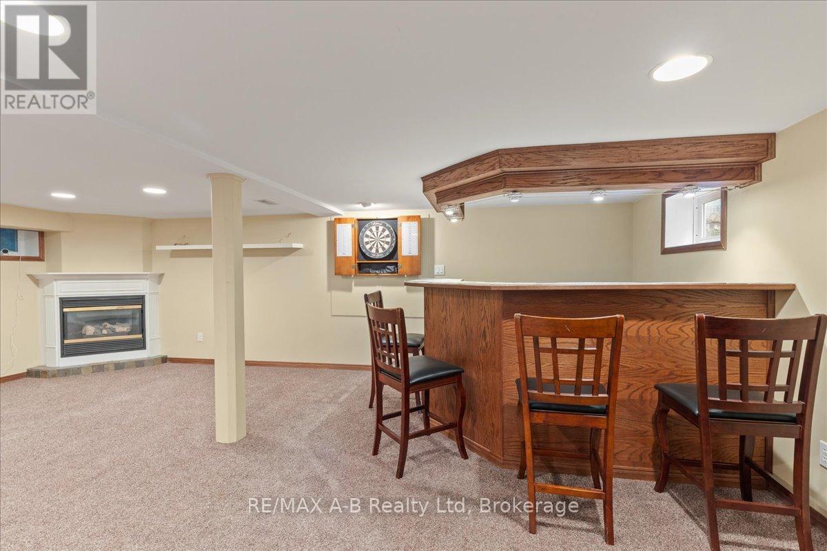 77 Earl Street, Stratford, Ontario  N5A 6G4 - Photo 29 - X12362470