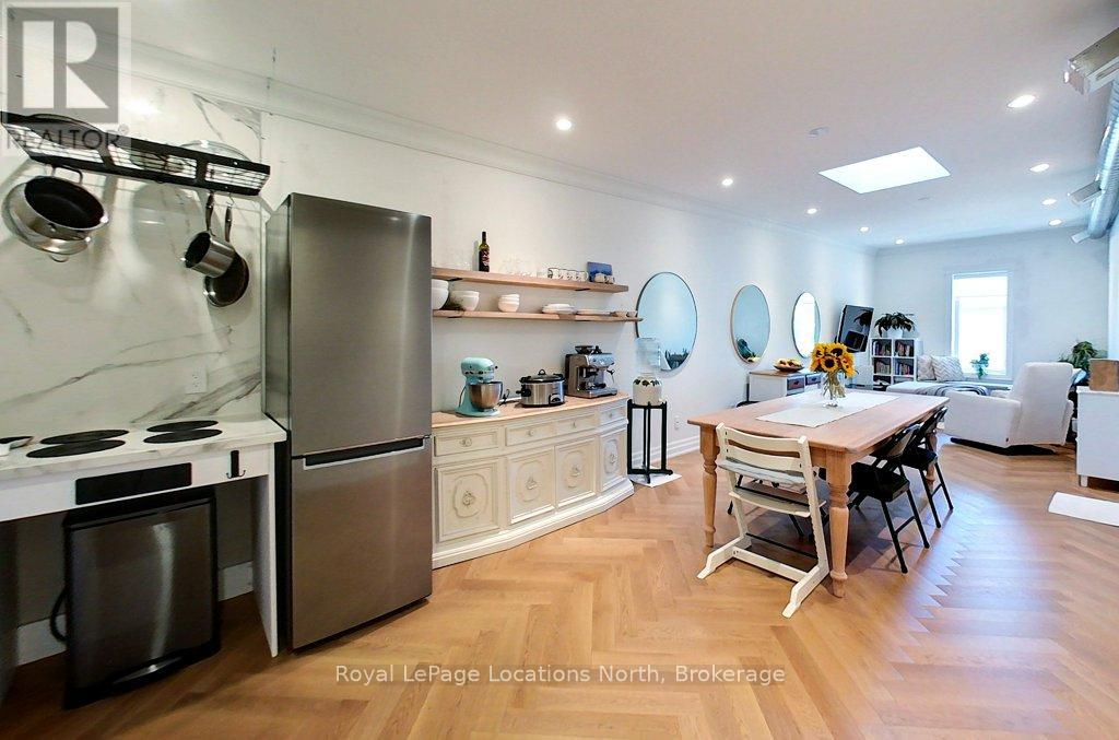 8 Sykes Street N, Meaford, Ontario  N4L 1V6 - Photo 23 - X12362812