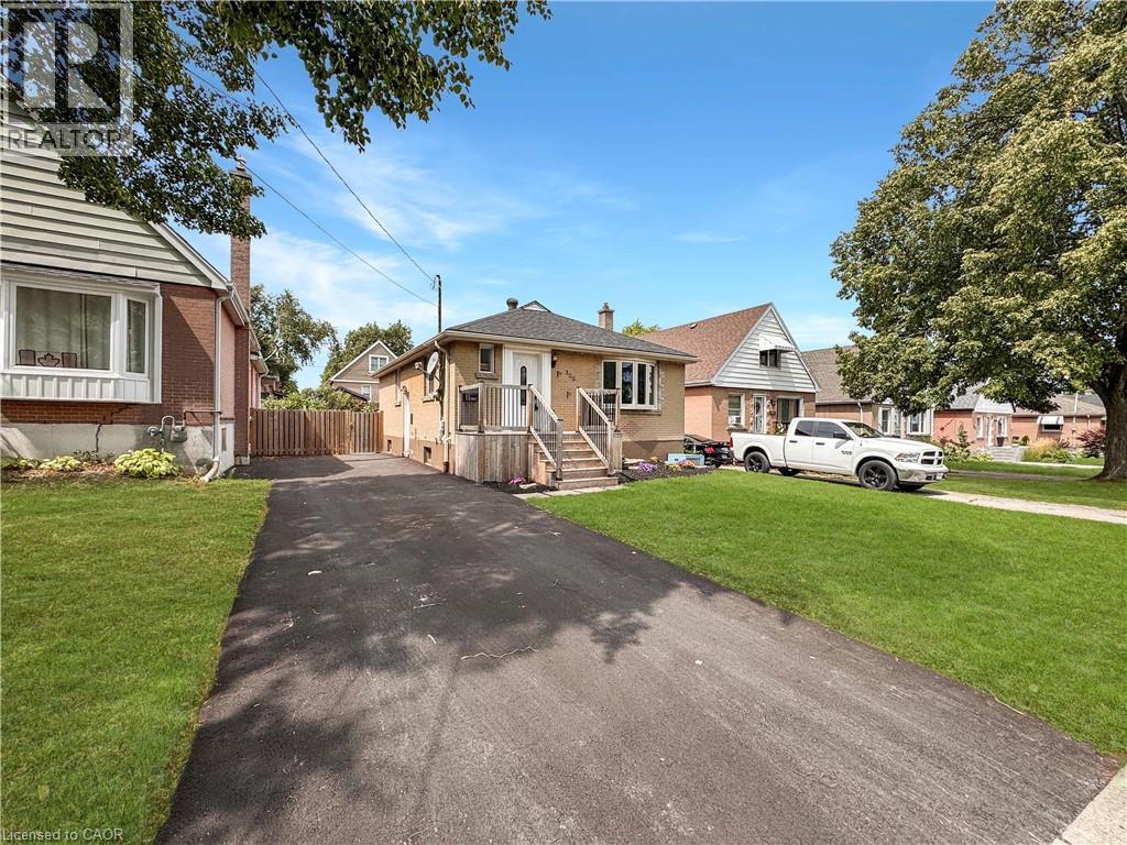 300 East 32nd Street, Hamilton, Ontario  L8V 3S7 - Photo 4 - 40763043