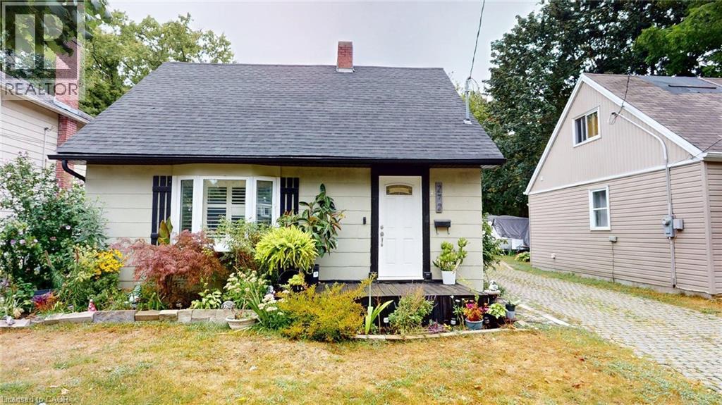 272 Grey Street, Brantford, Ontario  N3S 4W8 - Photo 2 - 40761506