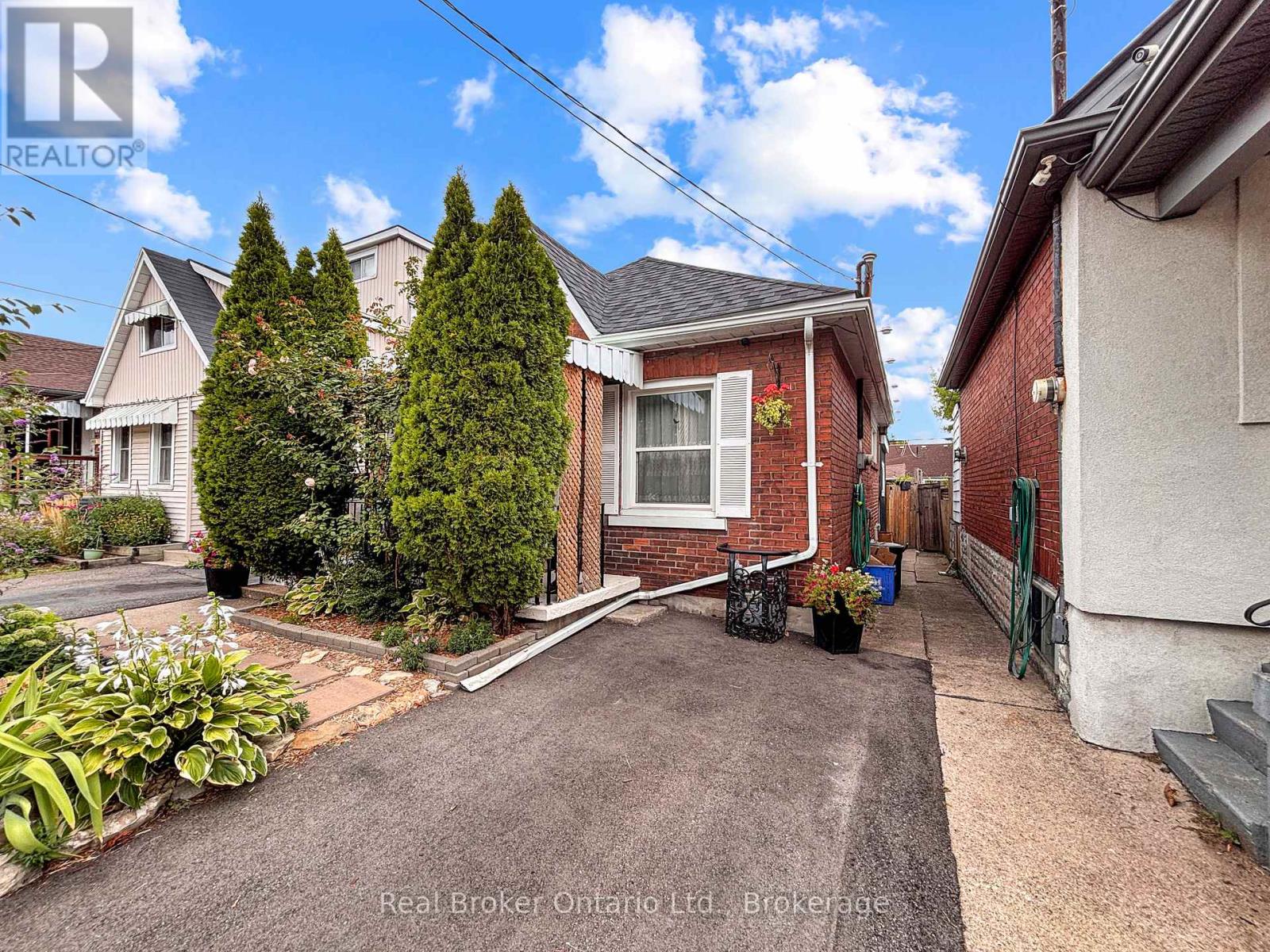 71 Harrison Avenue, Hamilton, Ontario  L8H 2Z9 - Photo 23 - X12363375