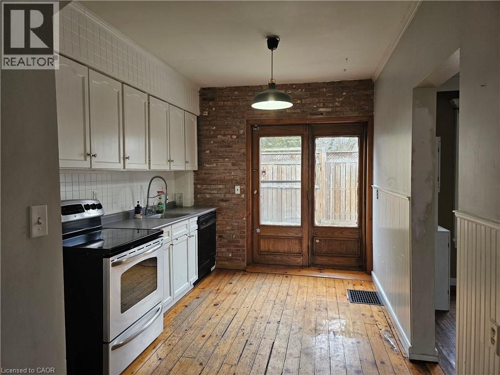 63 New Street, Hamilton, Ontario  L8P 4J7 - Photo 10 - 40763426
