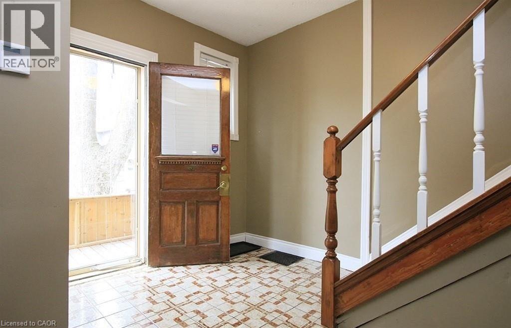 63 New Street, Hamilton, Ontario  L8P 4J7 - Photo 3 - 40763426