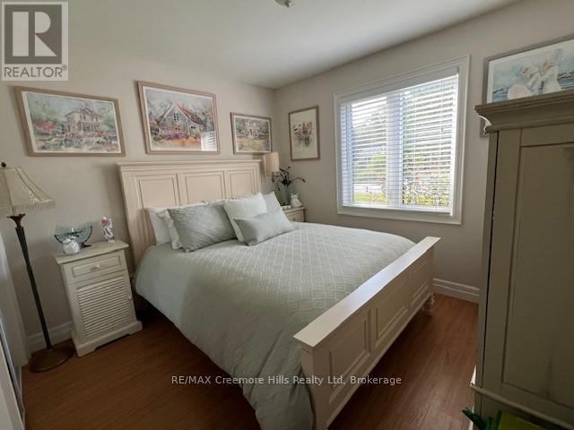 B - 22 Edward Street W, Clearview, Ontario  L0M 1G0 - Photo 7 - S12364230