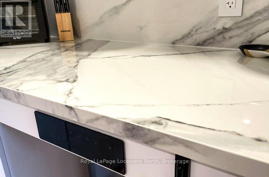 8 Sykes Street N, Meaford, Ontario  N4L 1V6 - Photo 11 - X12364532