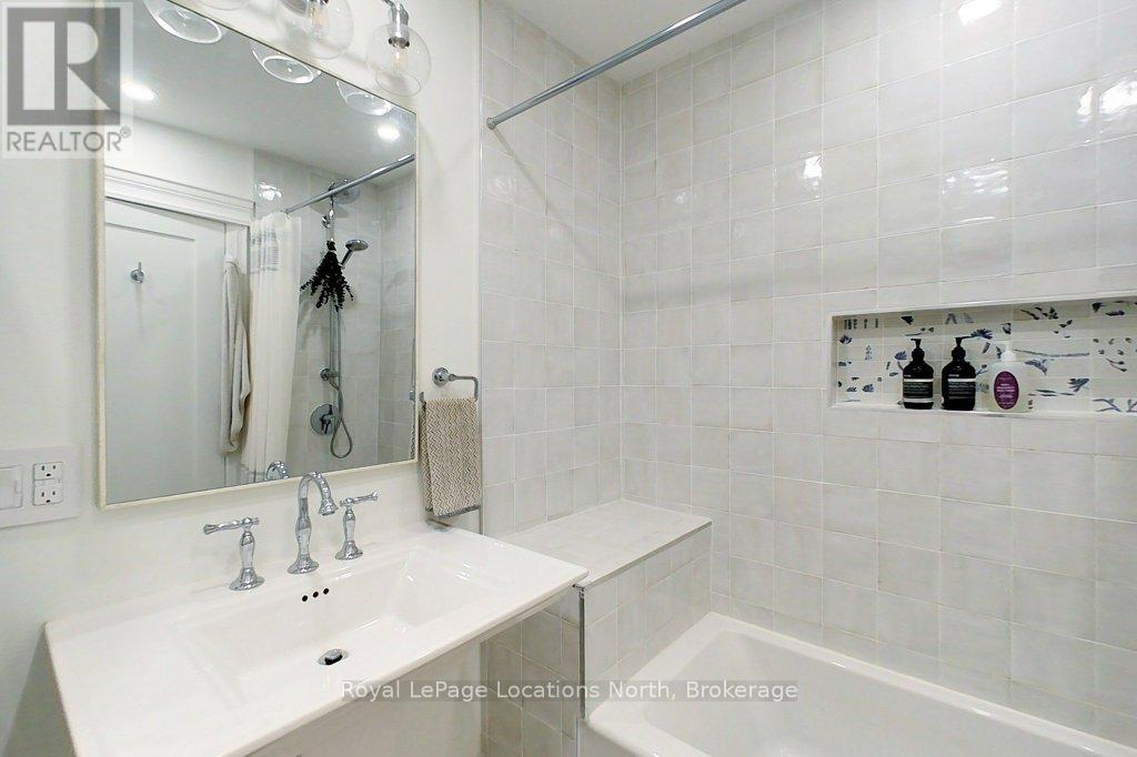 8 Sykes Street N, Meaford, Ontario  N4L 1V6 - Photo 21 - X12364532