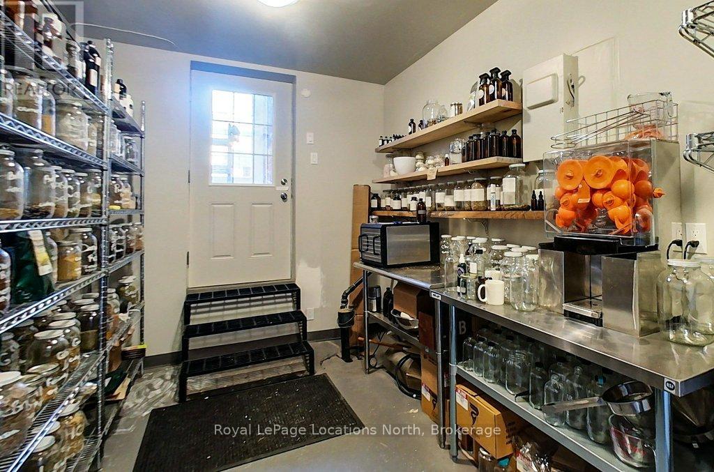 8 Sykes Street N, Meaford, Ontario  N4L 1V6 - Photo 42 - X12364532